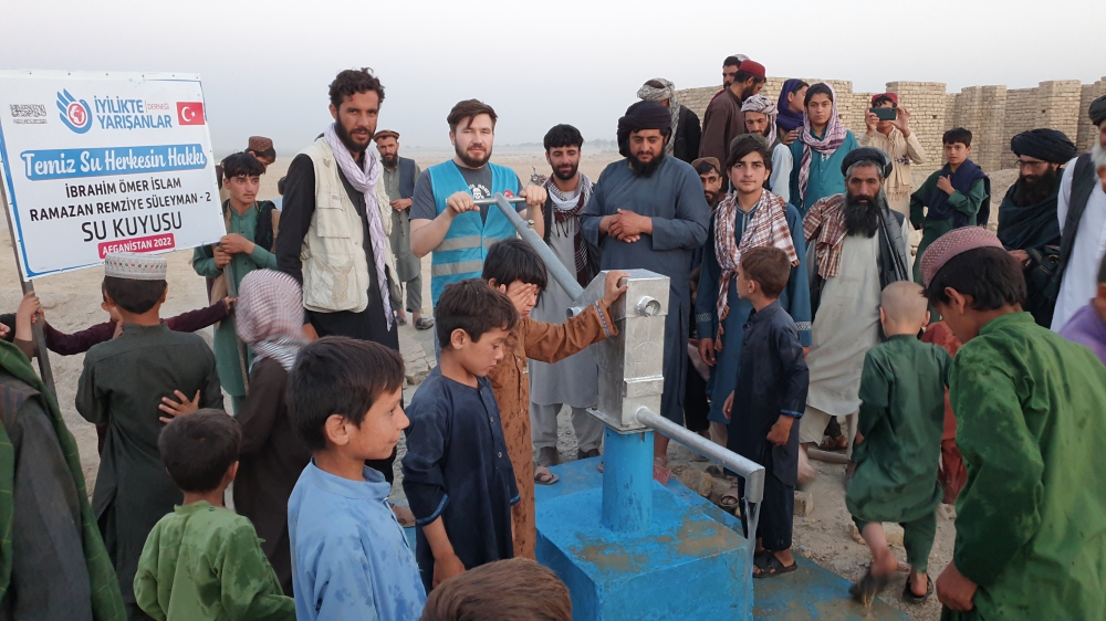 Afganistan’da 2 su kuyusu açıldı 